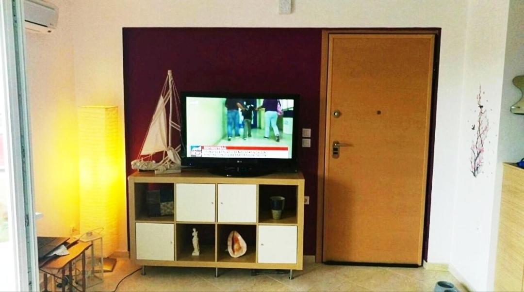 Emerald Apartment With Sea View Kриопиги Екстериор снимка